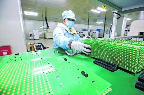 贵安综保区以商招商建产业园做大做强光电产业